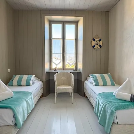 Magnifique Maison De Village Rhetaise 别墅